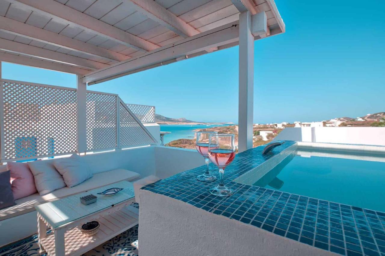 Blue Dolphin Antiparos Villas And Suites Agios Georgios  Exterior foto