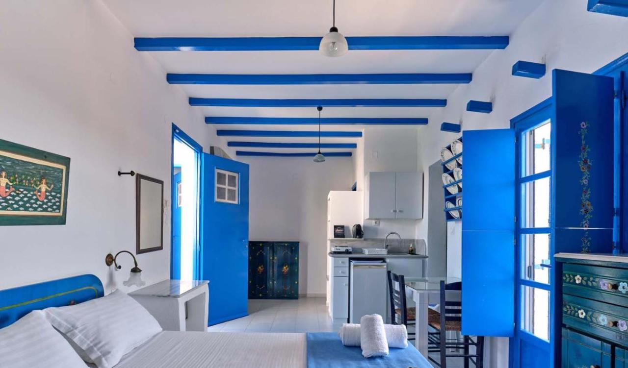 Blue Dolphin Antiparos Villas And Suites Agios Georgios  Exterior foto