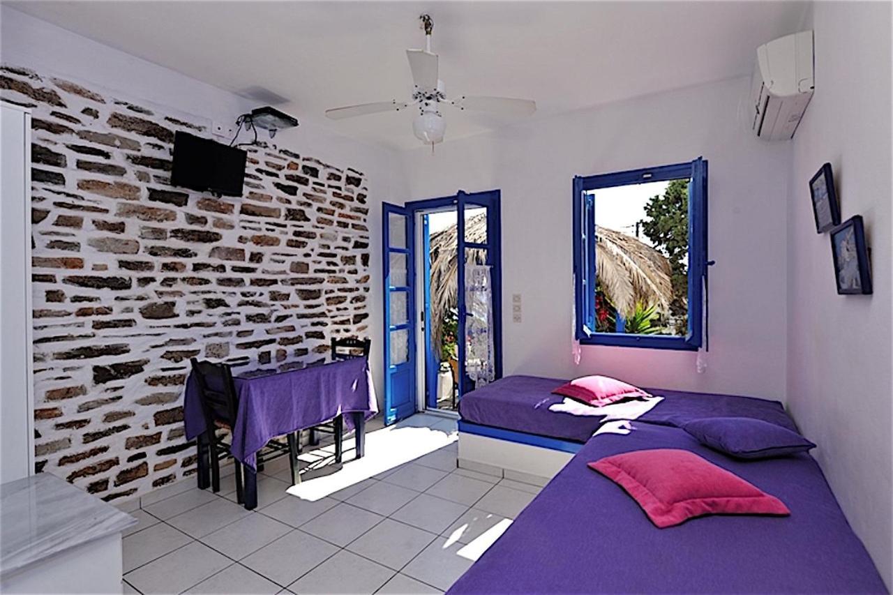 Blue Dolphin Antiparos Villas And Suites Agios Georgios  Exterior foto