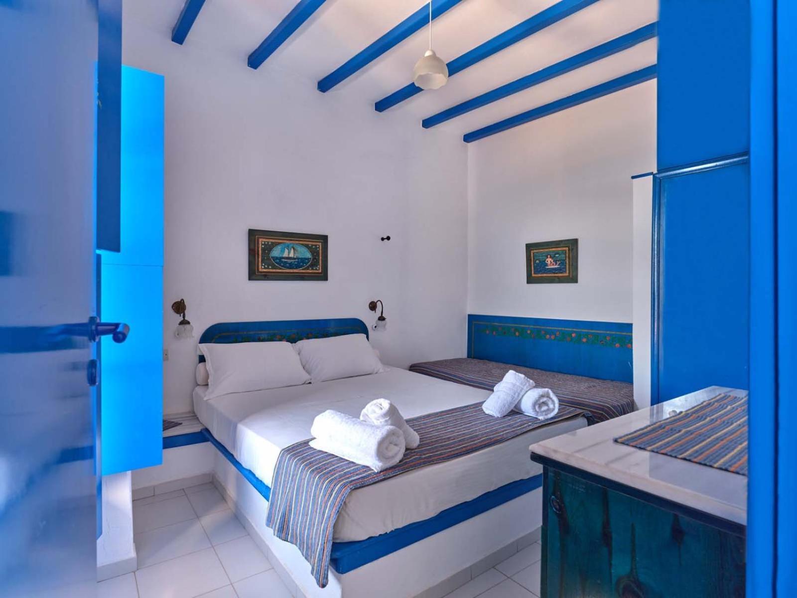 Blue Dolphin Antiparos Villas And Suites Agios Georgios  Exterior foto