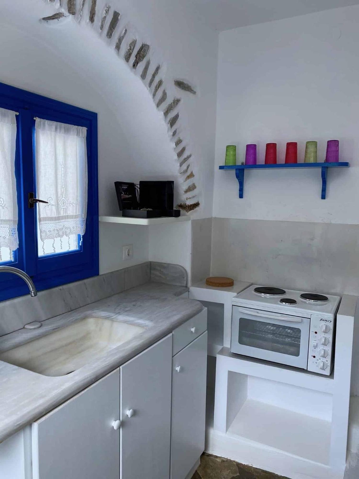 Blue Dolphin Antiparos Villas And Suites Agios Georgios  Exterior foto
