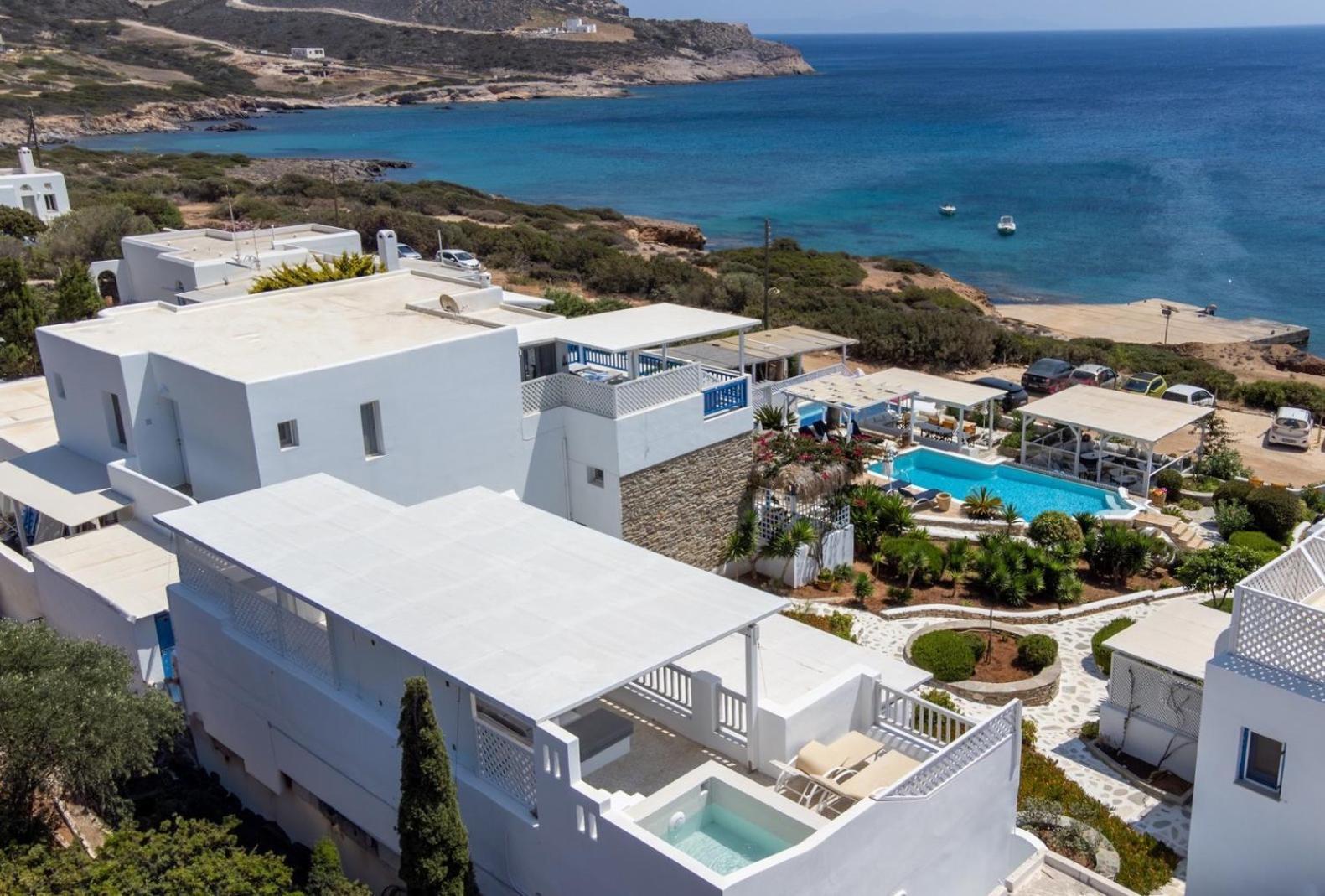 Blue Dolphin Antiparos Villas And Suites Agios Georgios  Exterior foto