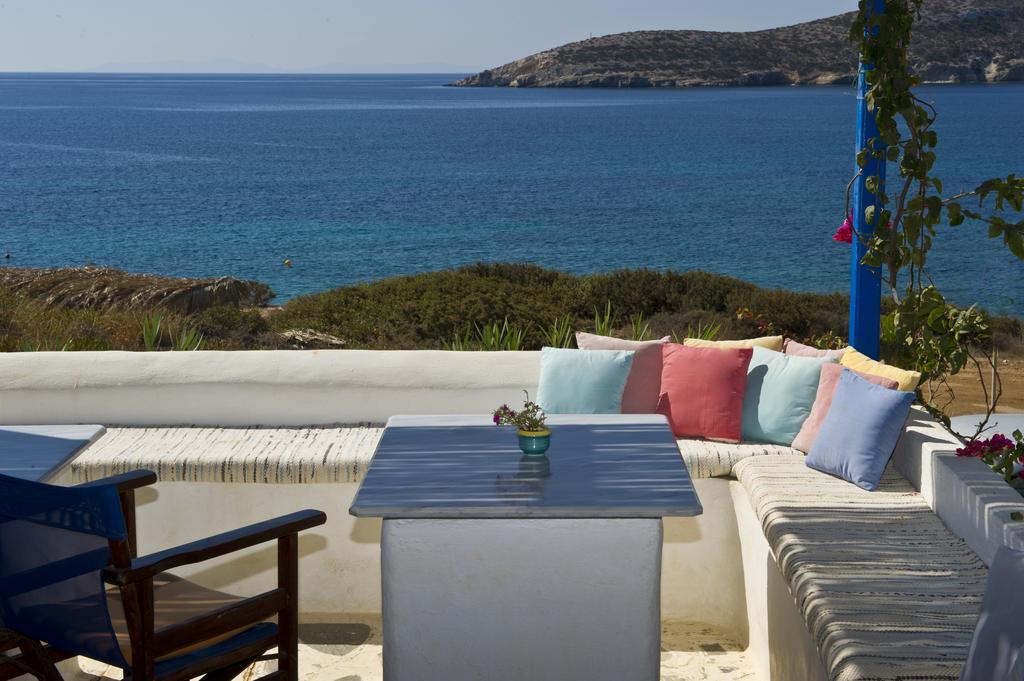 Blue Dolphin Antiparos Villas And Suites Agios Georgios  Exterior foto